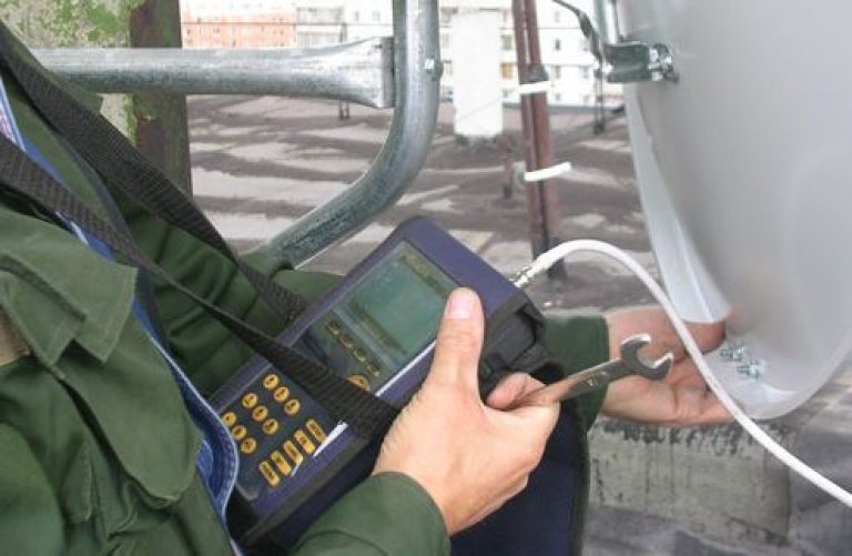 Установка спутниковой антенны в Горном-Алтайске в октябре